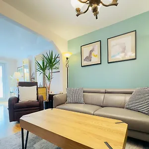 Villa Peace House Subway&private Parking 5 Mins Downtown Montreal